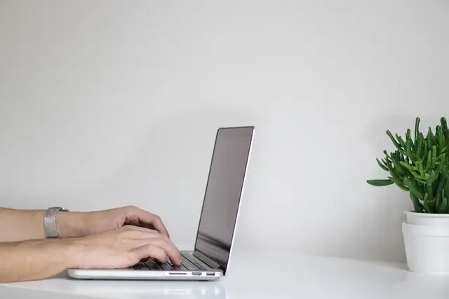 Come scegliere la piattaforma di tutoring online ideale