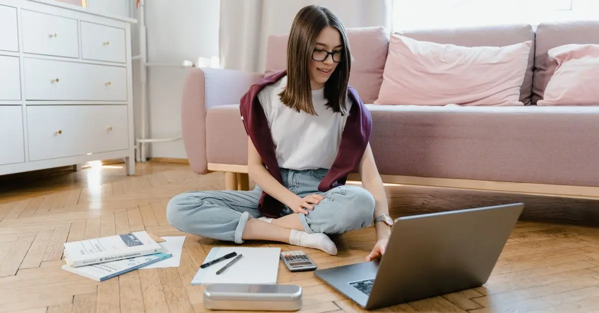 Come scegliere la piattaforma di tutoring online più adatta